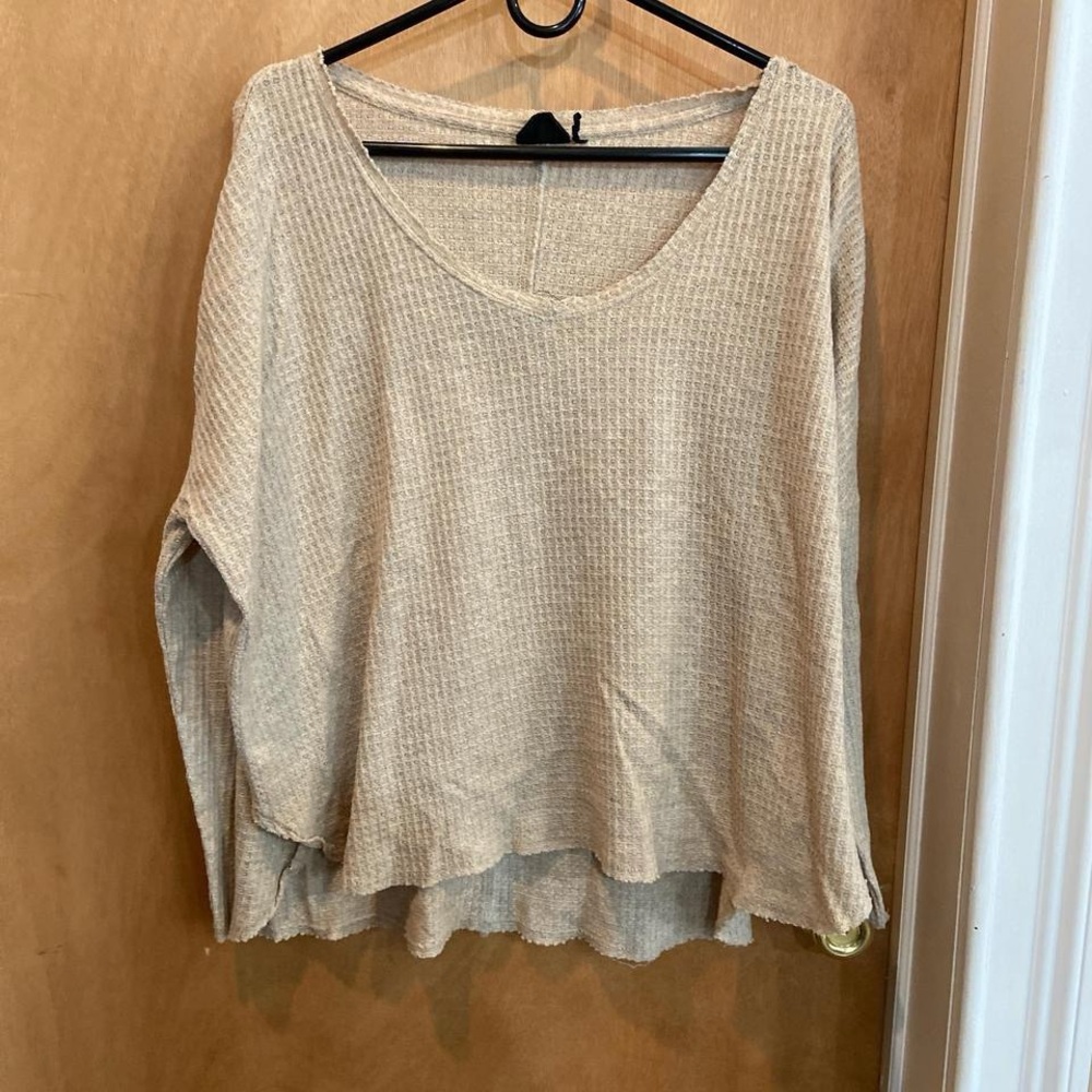 Women's Cream Knit Top